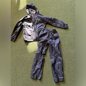Columbia XS Youth (size 6/7) Waterproof Glennaker Rain Jacket And Pant Set